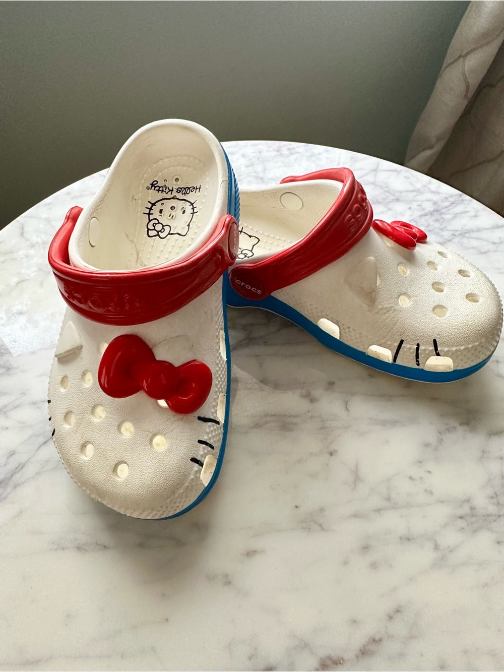 Kids White & Red Hello Kitty Slip-On Clog
